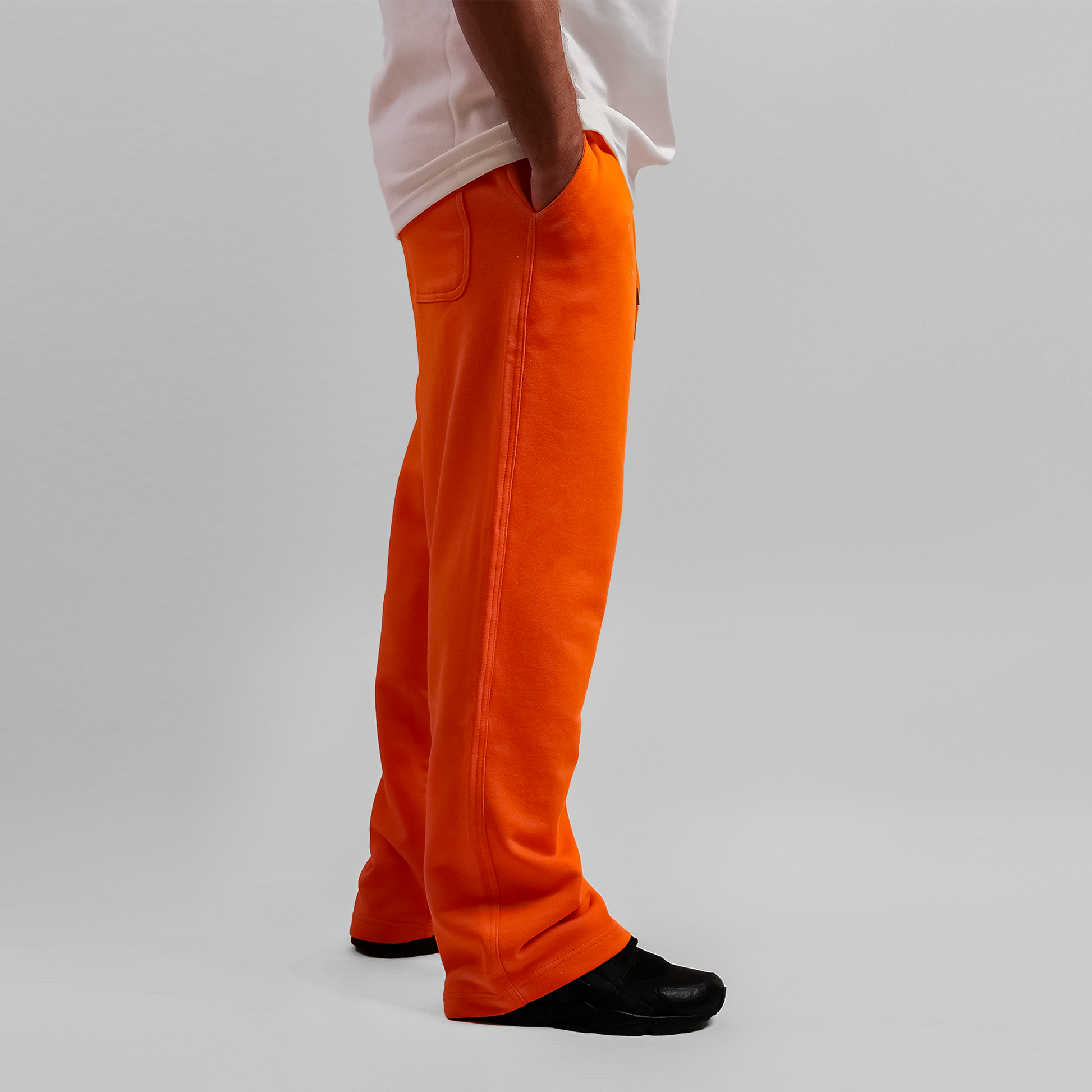wide leg sweatpants
