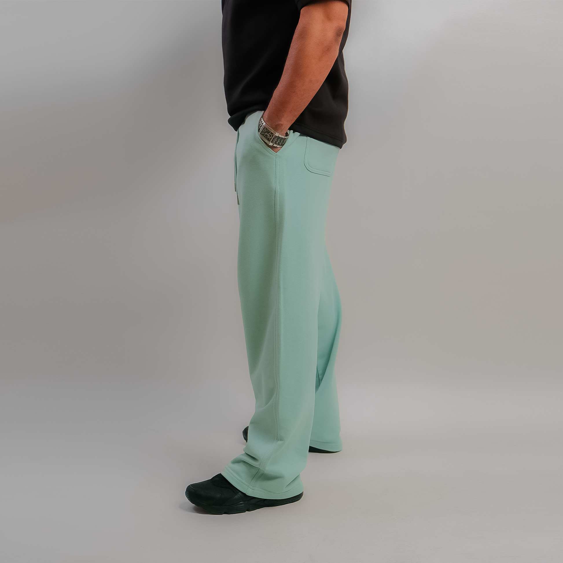 wide leg sweatpants